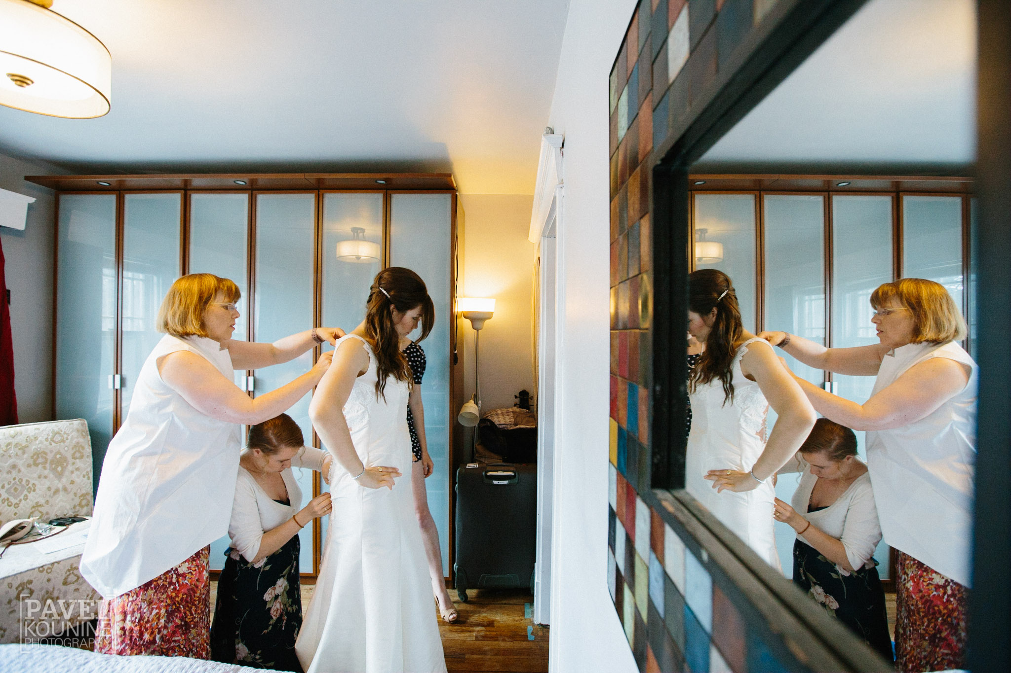 documentary wedding photos