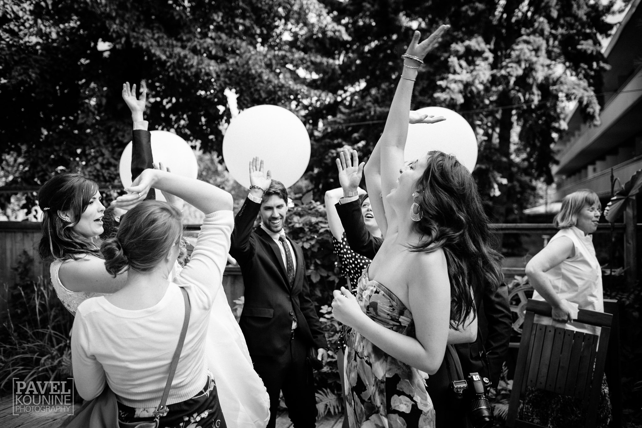 reportage wedding photography