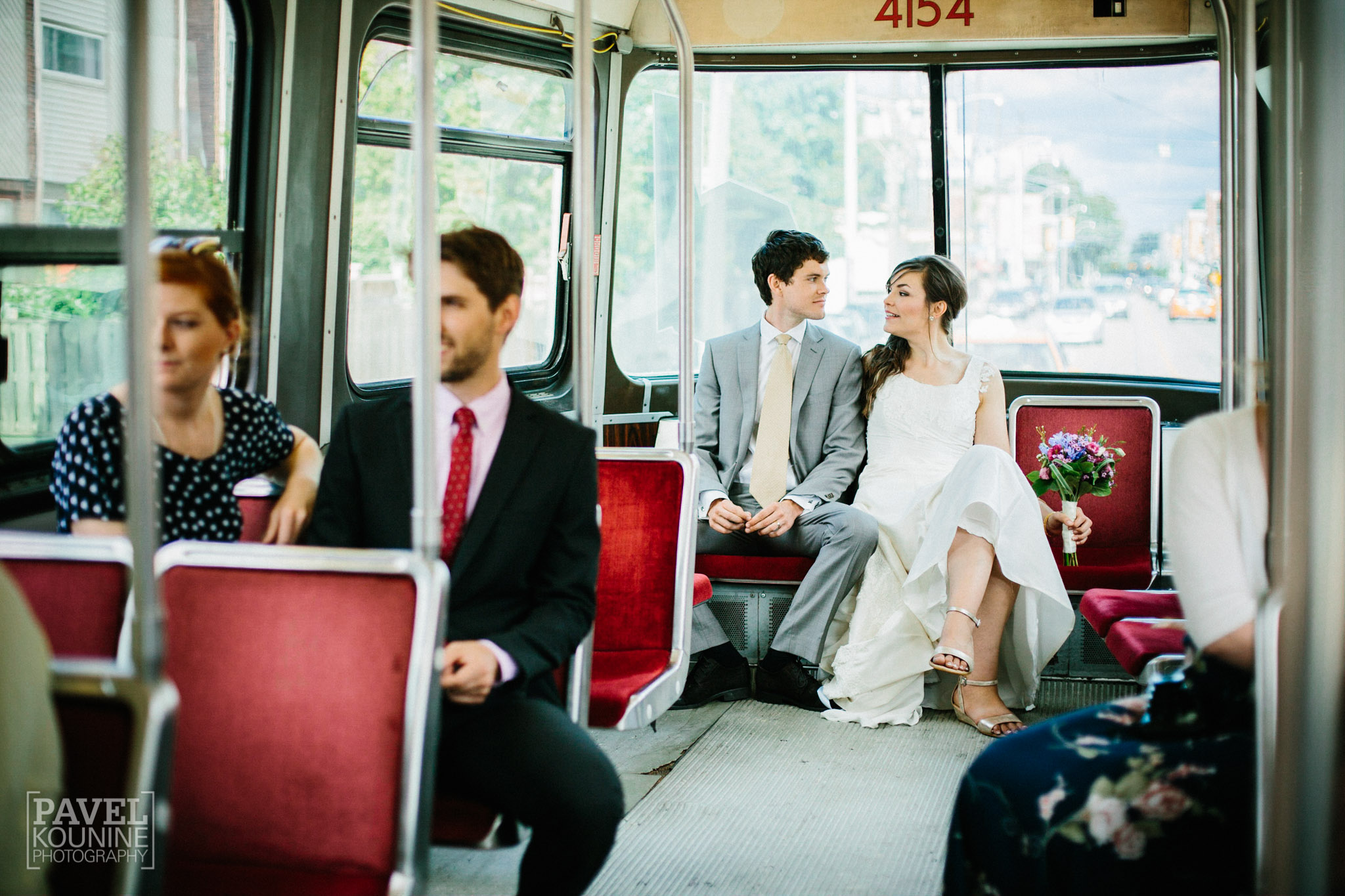 journalistic wedding photography