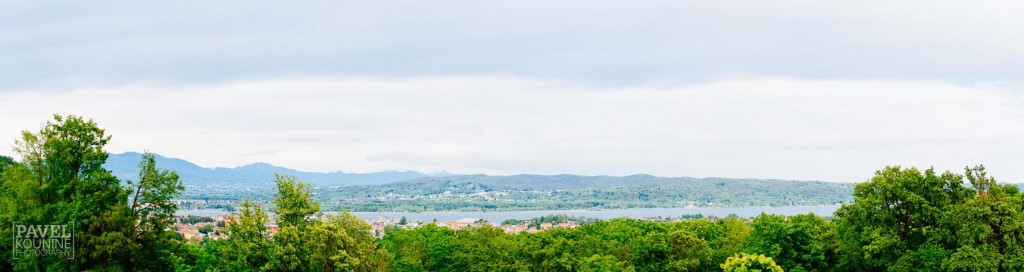 Intimate wedding photography: view from the terrace of the reception venue: Arona Italy