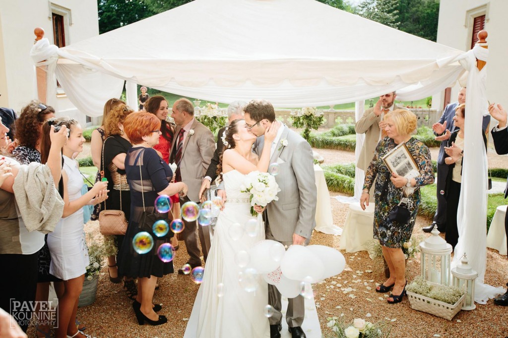 intimate wedding photography toronto, italy, destination